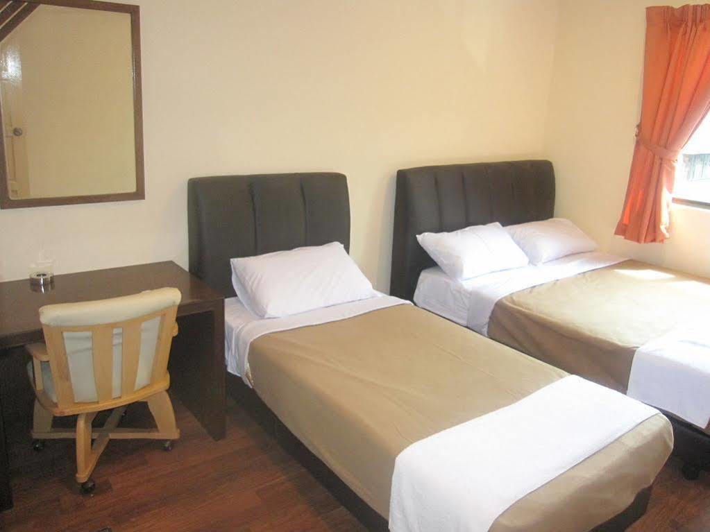 Hotel Surya Palace Kuala Lumpur Esterno foto